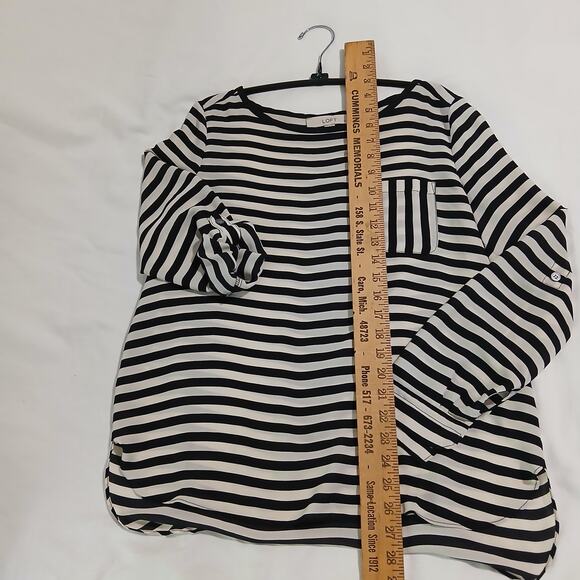 Ann Taylor LOFT medium petite adjustable sleeve black and white tunic easy care - Picture 9 of 12